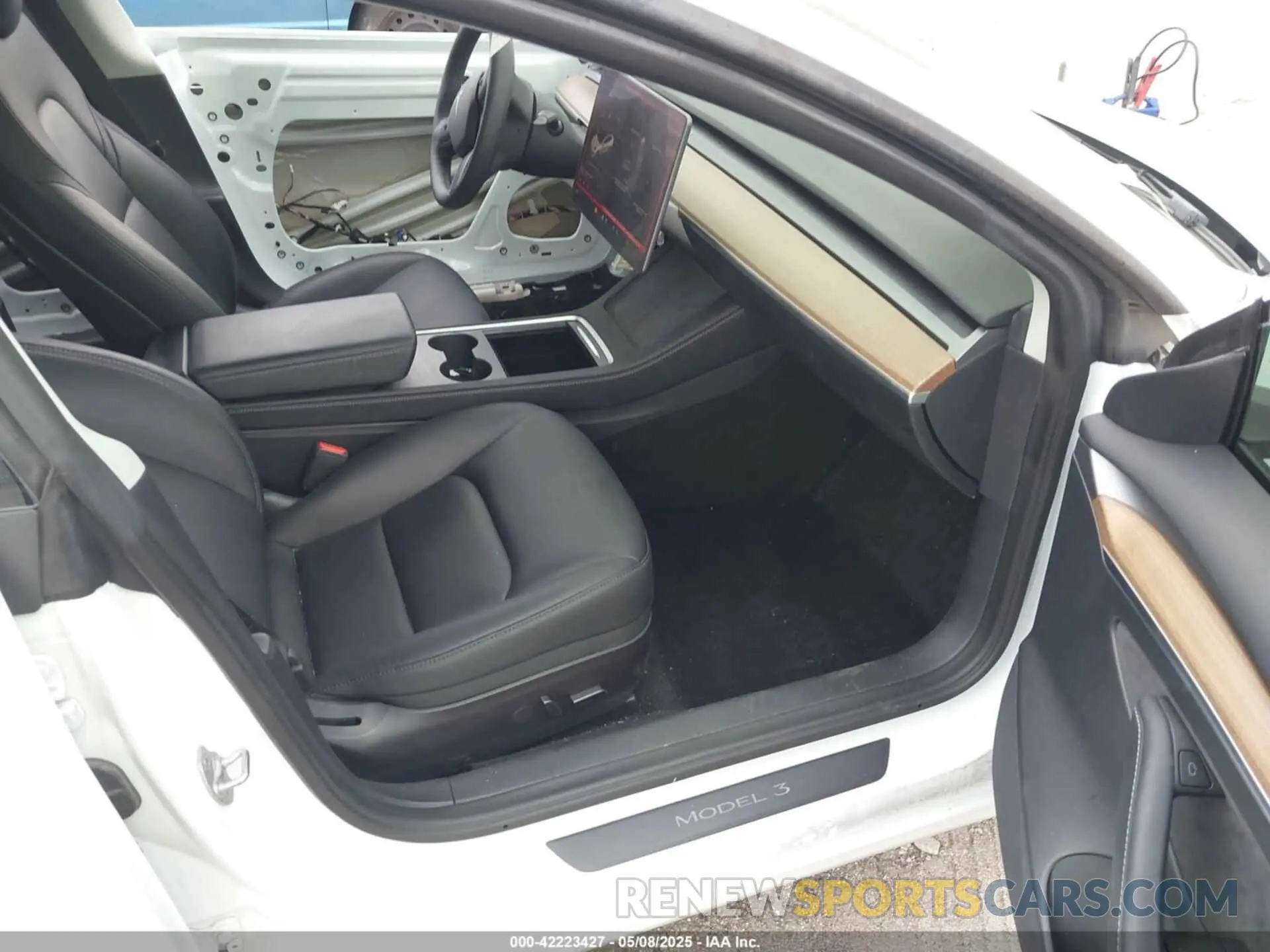 5 fotografías del automóvil dañado 5YJ3E1EAXNF328184 TESLA MODEL 3 2022