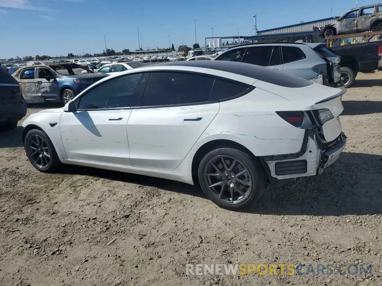 2 fotografías del automóvil dañado 5YJ3E1EAXNF331294 TESLA MODEL 3 2022