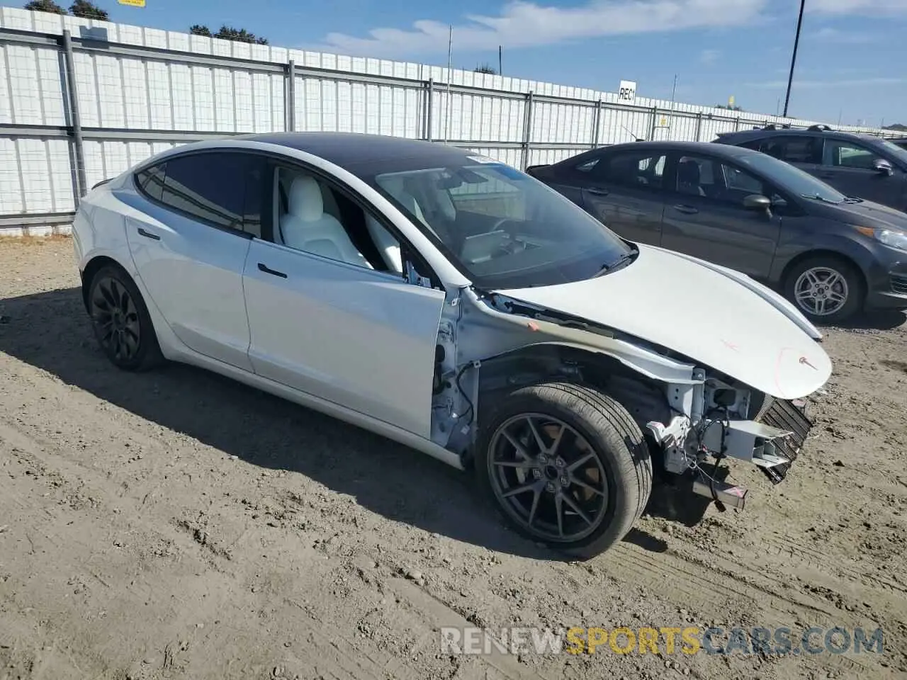 4 fotografías del automóvil dañado 5YJ3E1EAXNF331294 TESLA MODEL 3 2022
