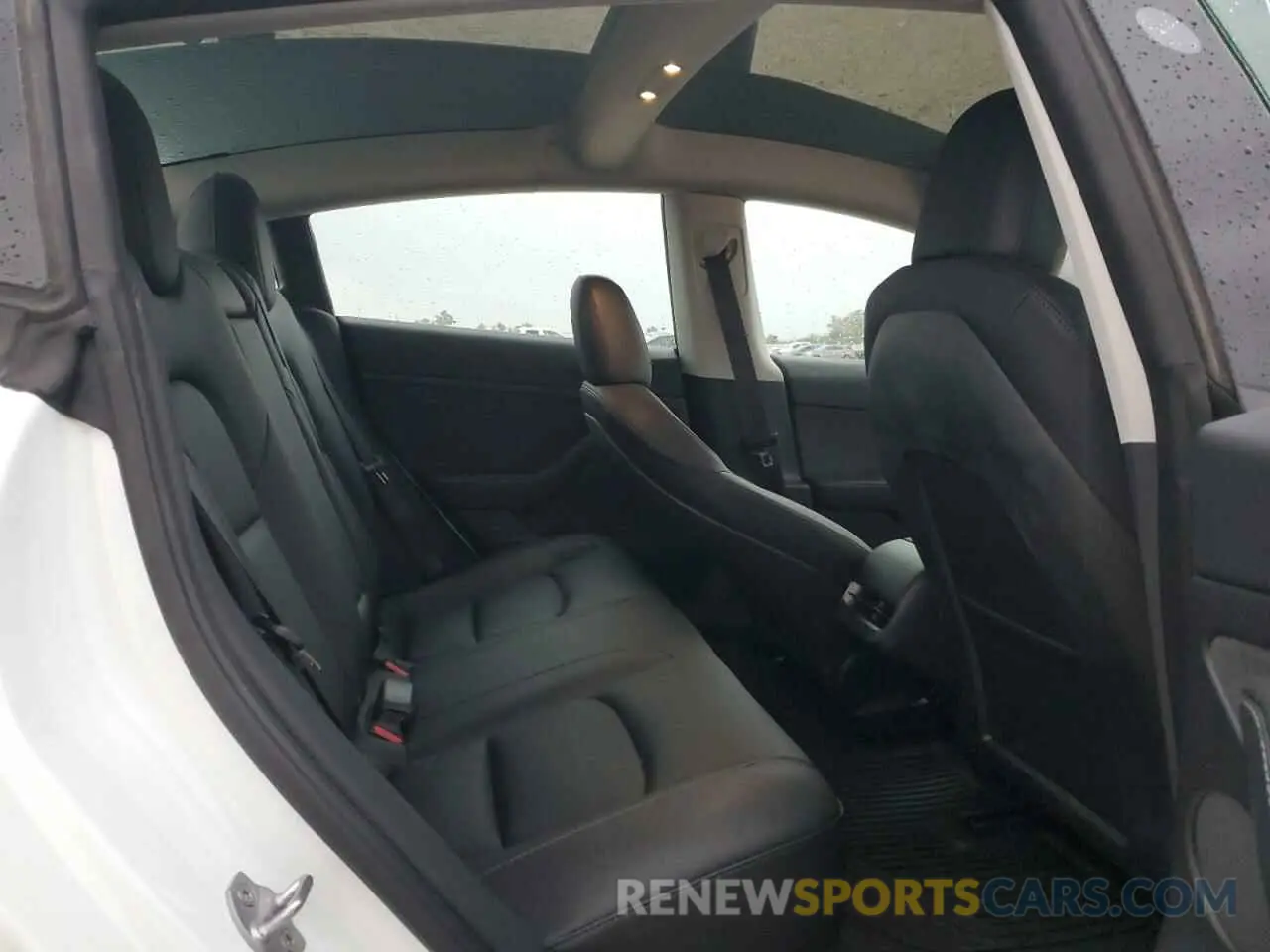 10 fotografías del automóvil dañado 5YJ3E1EAXNF331358 TESLA MODEL 3 2022