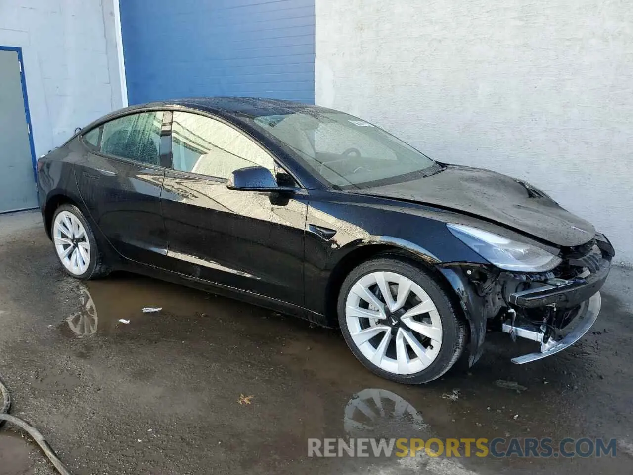 4 fotografías del automóvil dañado 5YJ3E1EAXNF368796 TESLA MODEL 3 2022