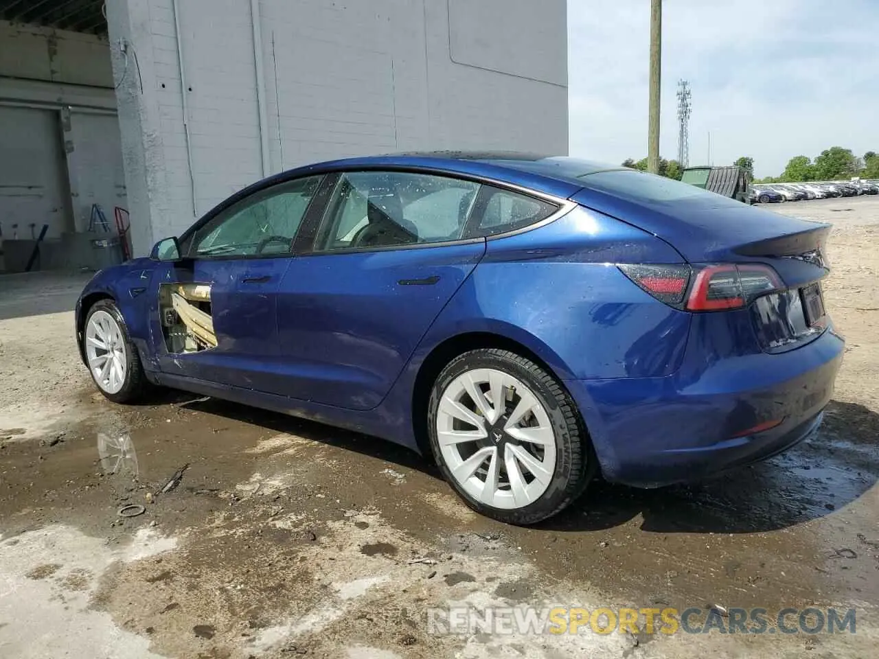 2 fotografías del automóvil dañado 5YJ3E1EAXNF370144 TESLA MODEL 3 2022