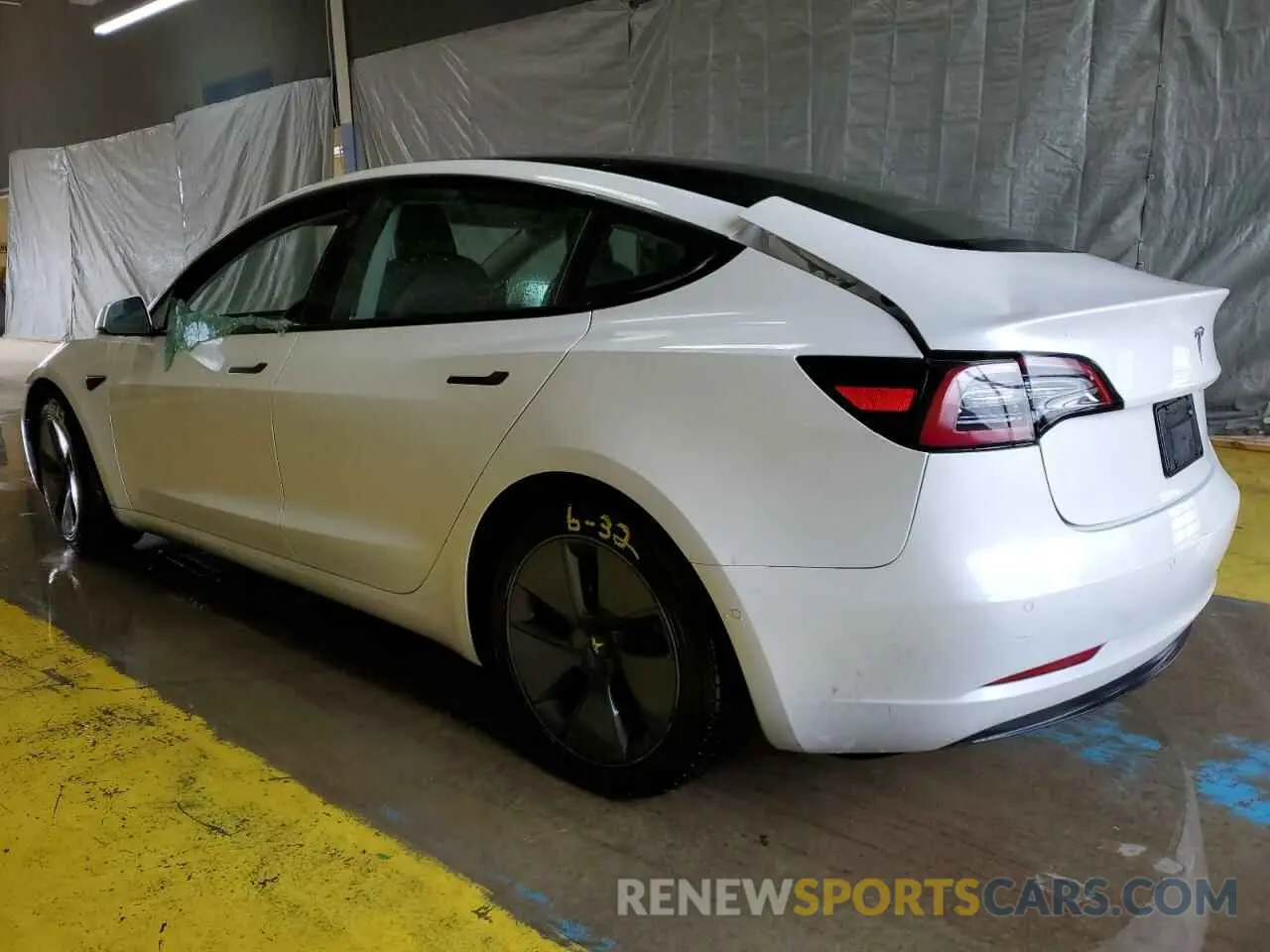 2 fotografías del automóvil dañado 5YJ3E1EAXNF370757 TESLA MODEL 3 2022