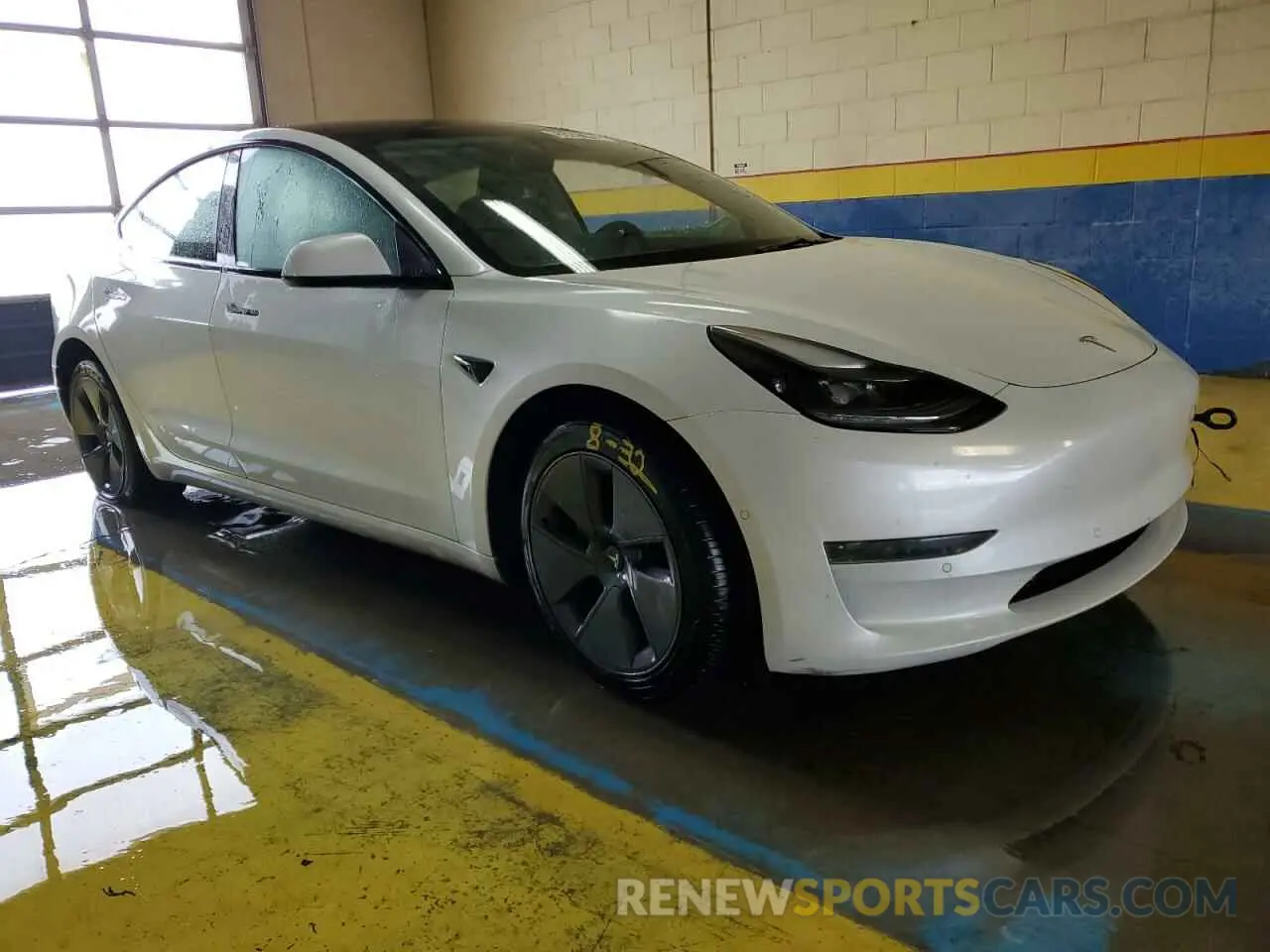 4 fotografías del automóvil dañado 5YJ3E1EAXNF370757 TESLA MODEL 3 2022