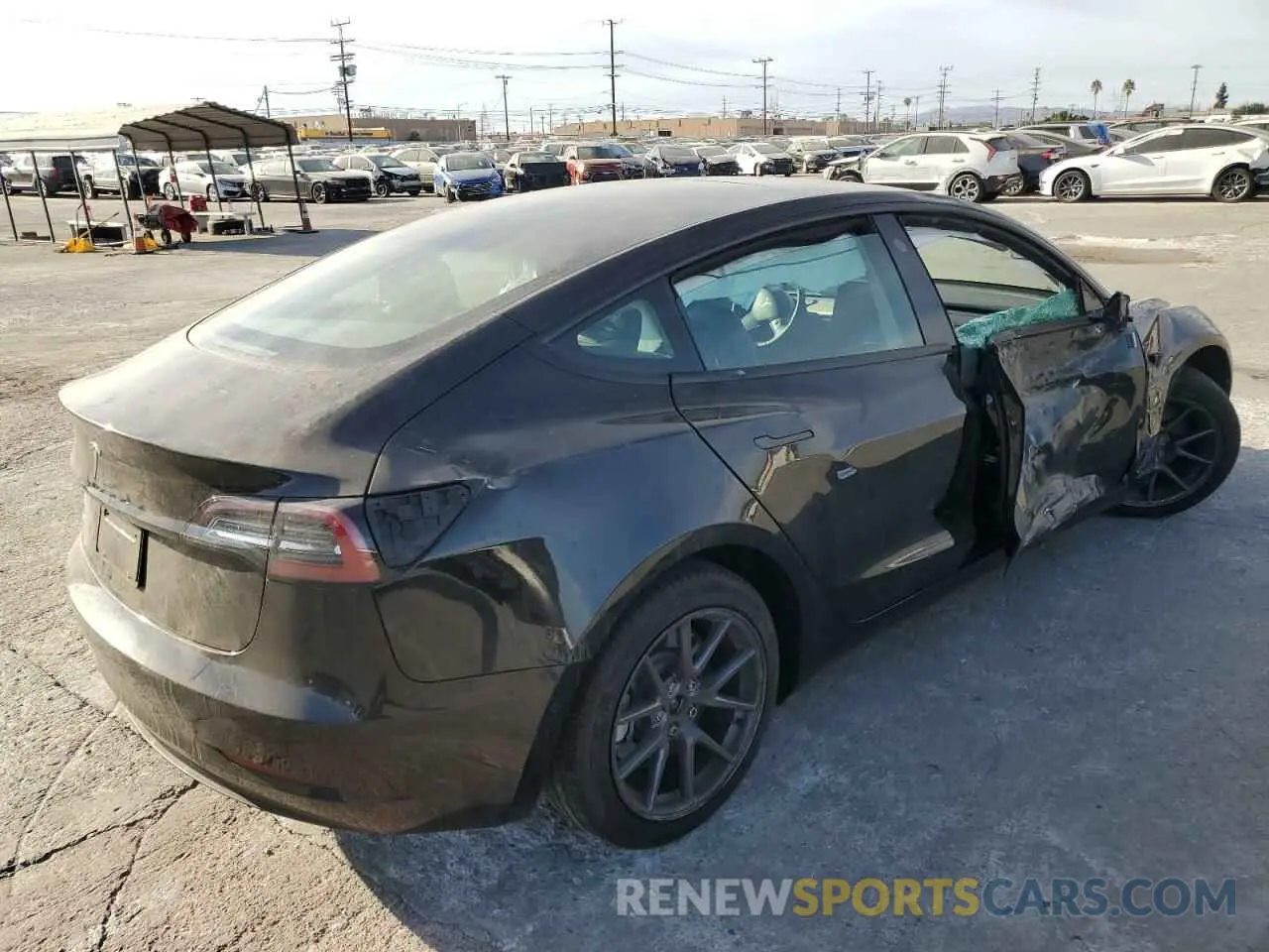 3 fotografías del automóvil dañado 5YJ3E1EAXNF374713 TESLA MODEL 3 2022
