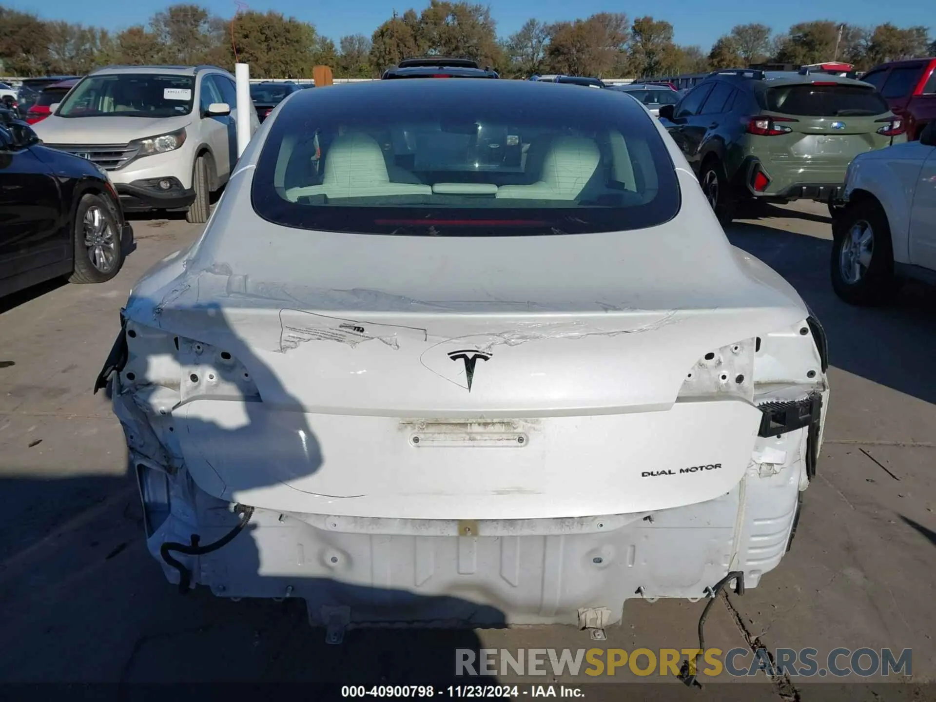 16 fotografías del automóvil dañado 5YJ3E1EB0NF114507 TESLA MODEL 3 2022