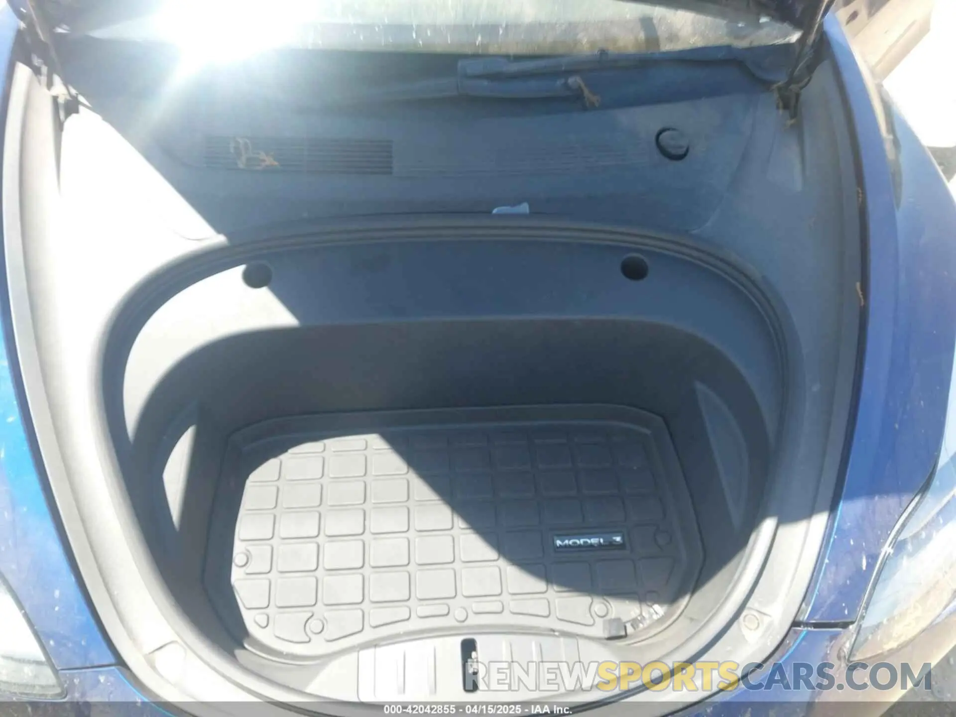 10 fotografías del automóvil dañado 5YJ3E1EB0NF115060 TESLA MODEL 3 2022
