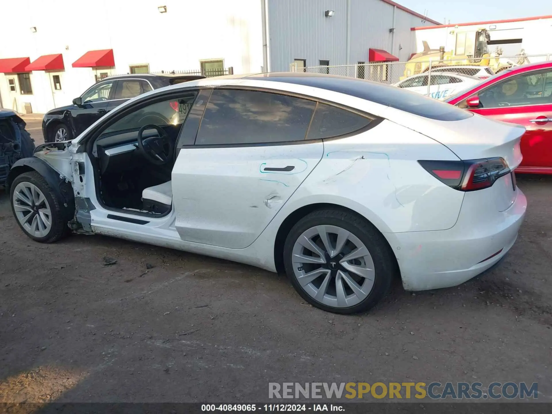 14 fotografías del automóvil dañado 5YJ3E1EB0NF115284 TESLA MODEL 3 2022