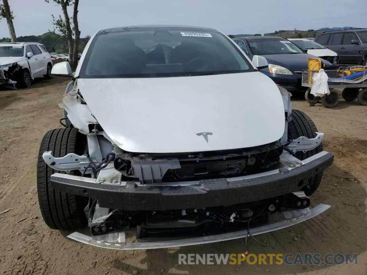 5 fotografías del automóvil dañado 5YJ3E1EB0NF123224 TESLA MODEL 3 2022
