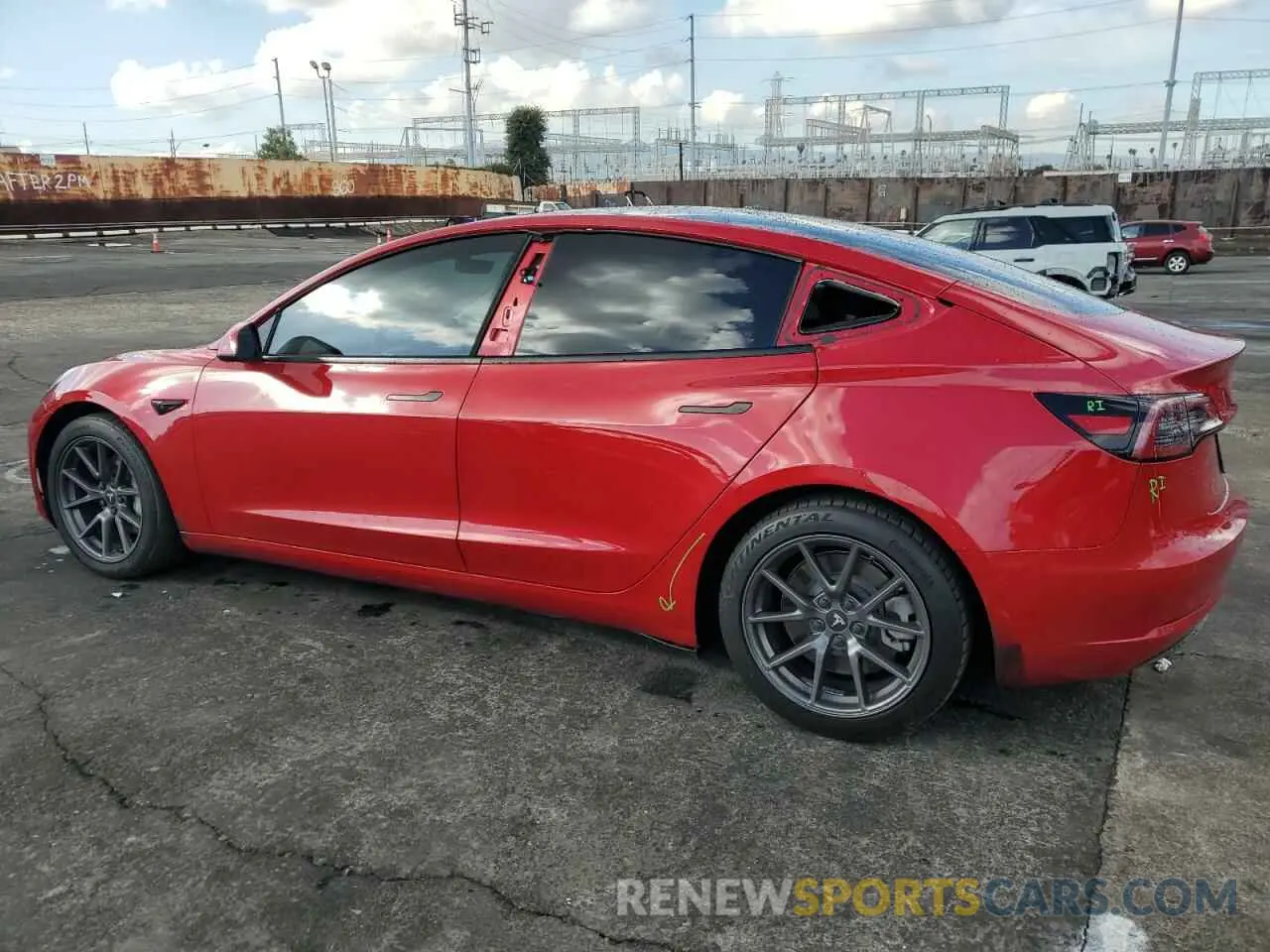 2 fotografías del automóvil dañado 5YJ3E1EB0NF134417 TESLA MODEL 3 2022