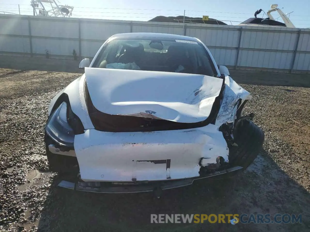 5 fotografías del automóvil dañado 5YJ3E1EB0NF178885 TESLA MODEL 3 2022