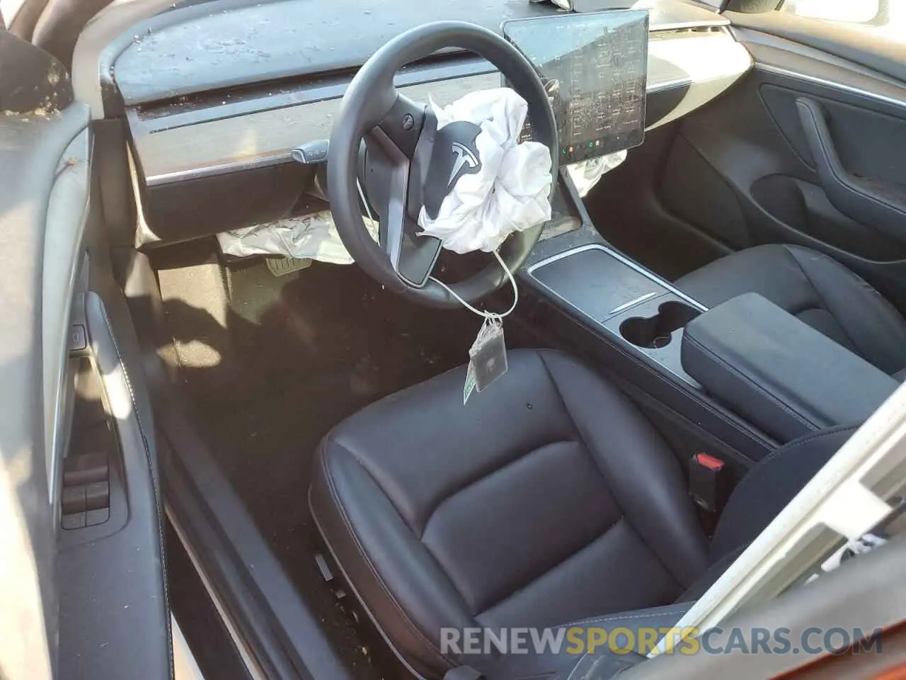 8 fotografías del automóvil dañado 5YJ3E1EB0NF178885 TESLA MODEL 3 2022