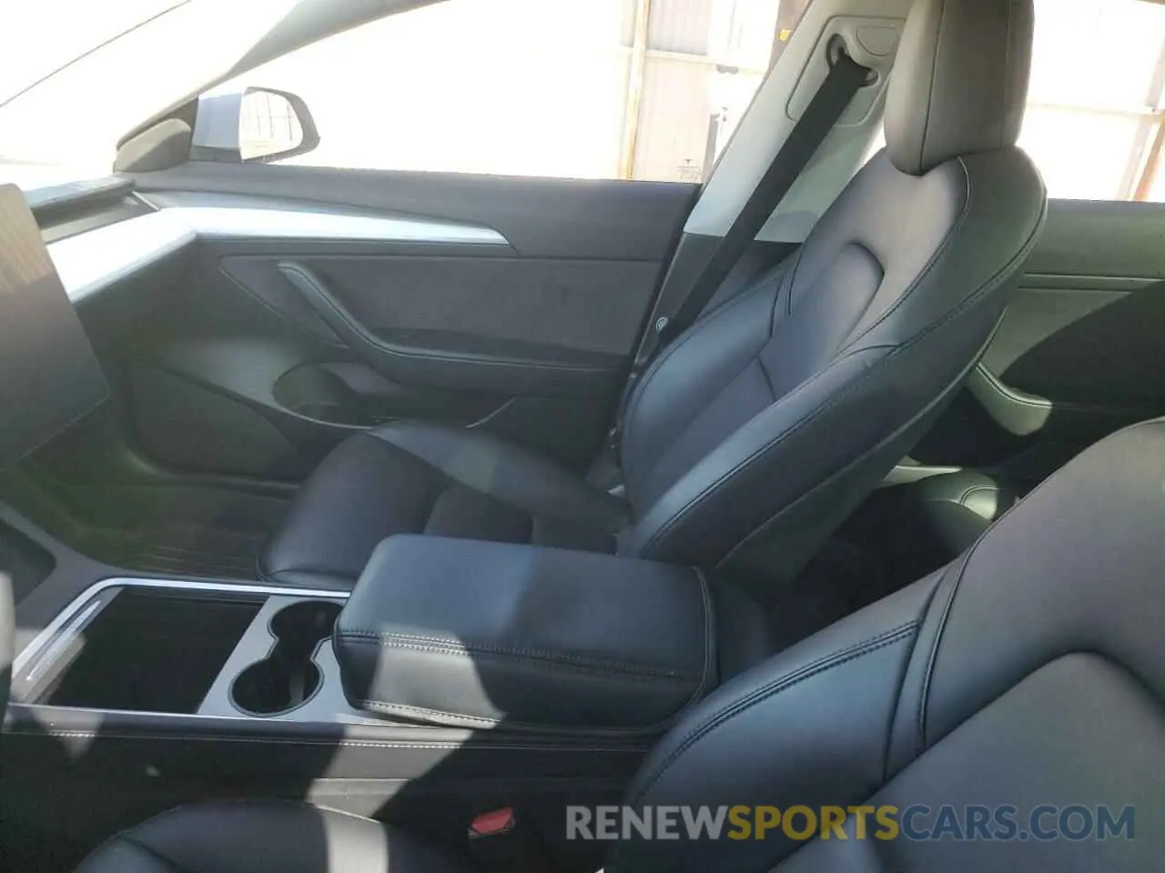 8 fotografías del automóvil dañado 5YJ3E1EB0NF195475 TESLA MODEL 3 2022