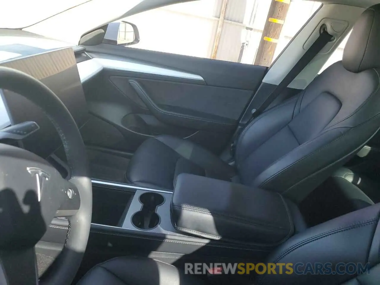 9 fotografías del automóvil dañado 5YJ3E1EB0NF195475 TESLA MODEL 3 2022