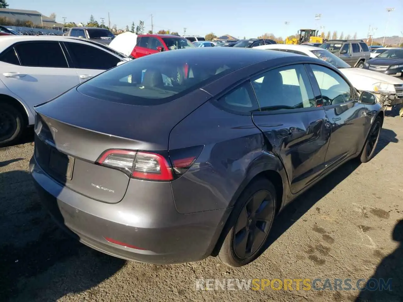 3 fotografías del automóvil dañado 5YJ3E1EB0NF211464 TESLA MODEL 3 2022