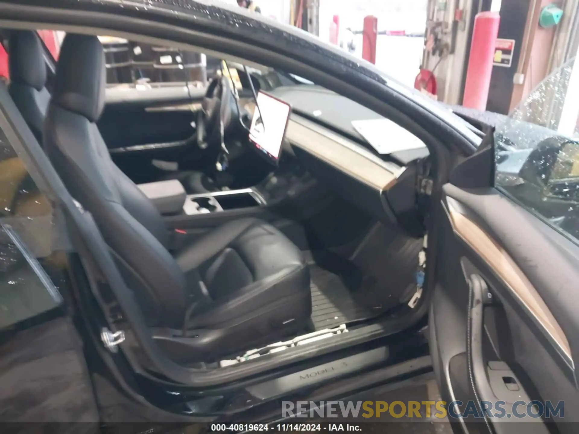 5 fotografías del automóvil dañado 5YJ3E1EB0NF270692 TESLA MODEL 3 2022