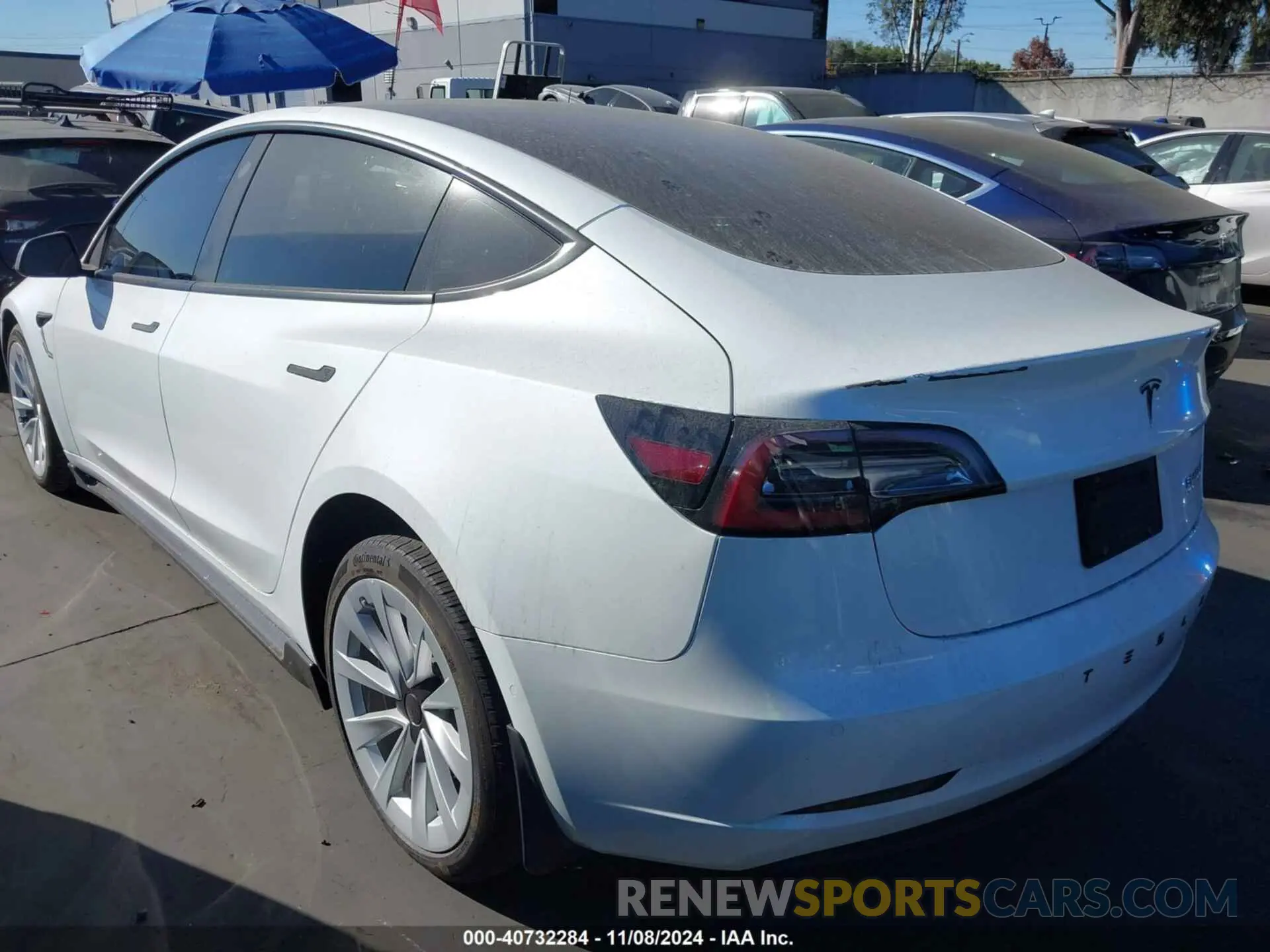 3 fotografías del automóvil dañado 5YJ3E1EB0NF293454 TESLA MODEL 3 2022