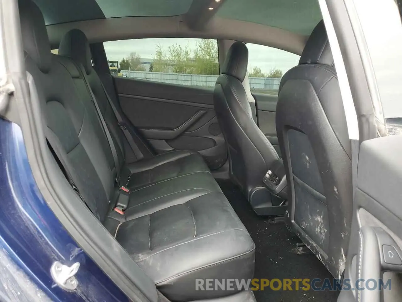 10 fotografías del automóvil dañado 5YJ3E1EB0NF326324 TESLA MODEL 3 2022