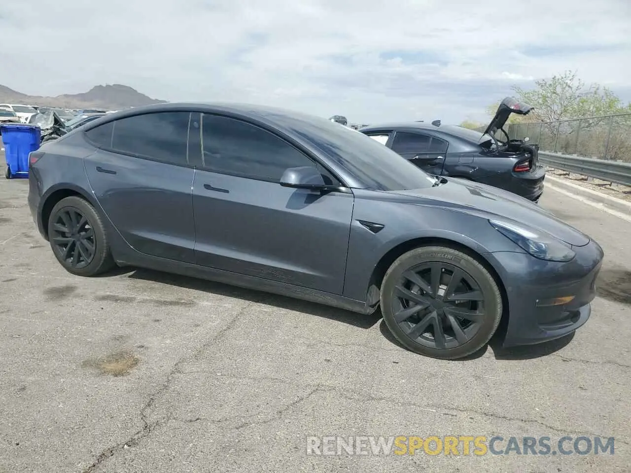 4 fotografías del automóvil dañado 5YJ3E1EB0NF329143 TESLA MODEL 3 2022