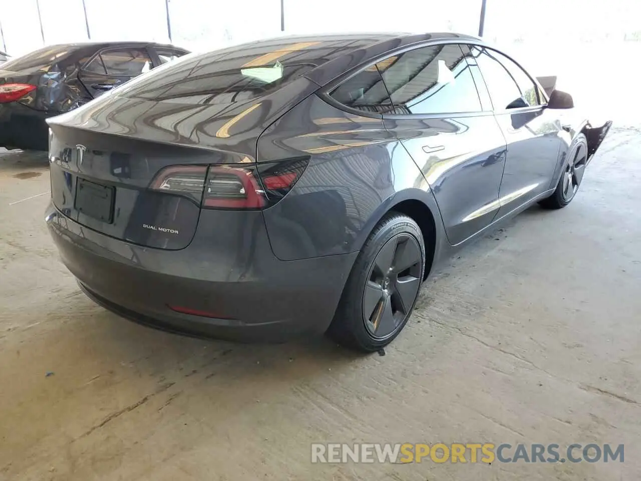 4 fotografías del automóvil dañado 5YJ3E1EB0NF333550 TESLA MODEL 3 2022