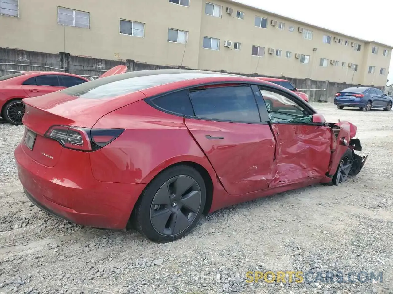 3 fotografías del automóvil dañado 5YJ3E1EB0NF333760 TESLA MODEL 3 2022