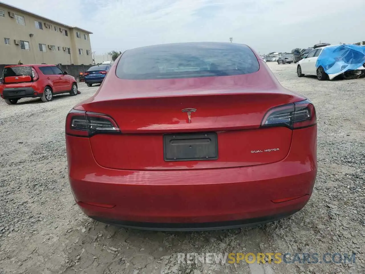 6 fotografías del automóvil dañado 5YJ3E1EB0NF333760 TESLA MODEL 3 2022