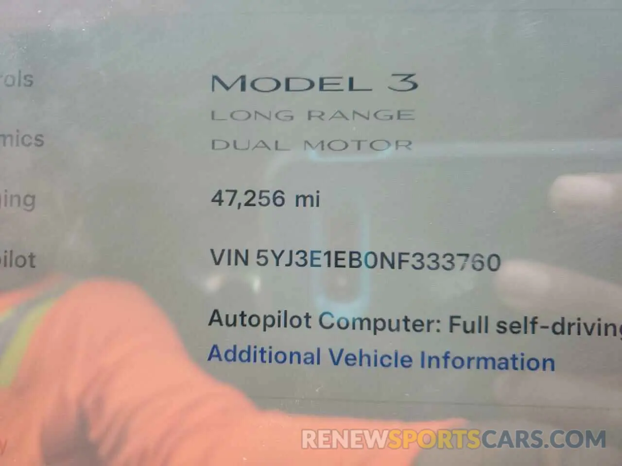 9 fotografías del automóvil dañado 5YJ3E1EB0NF333760 TESLA MODEL 3 2022