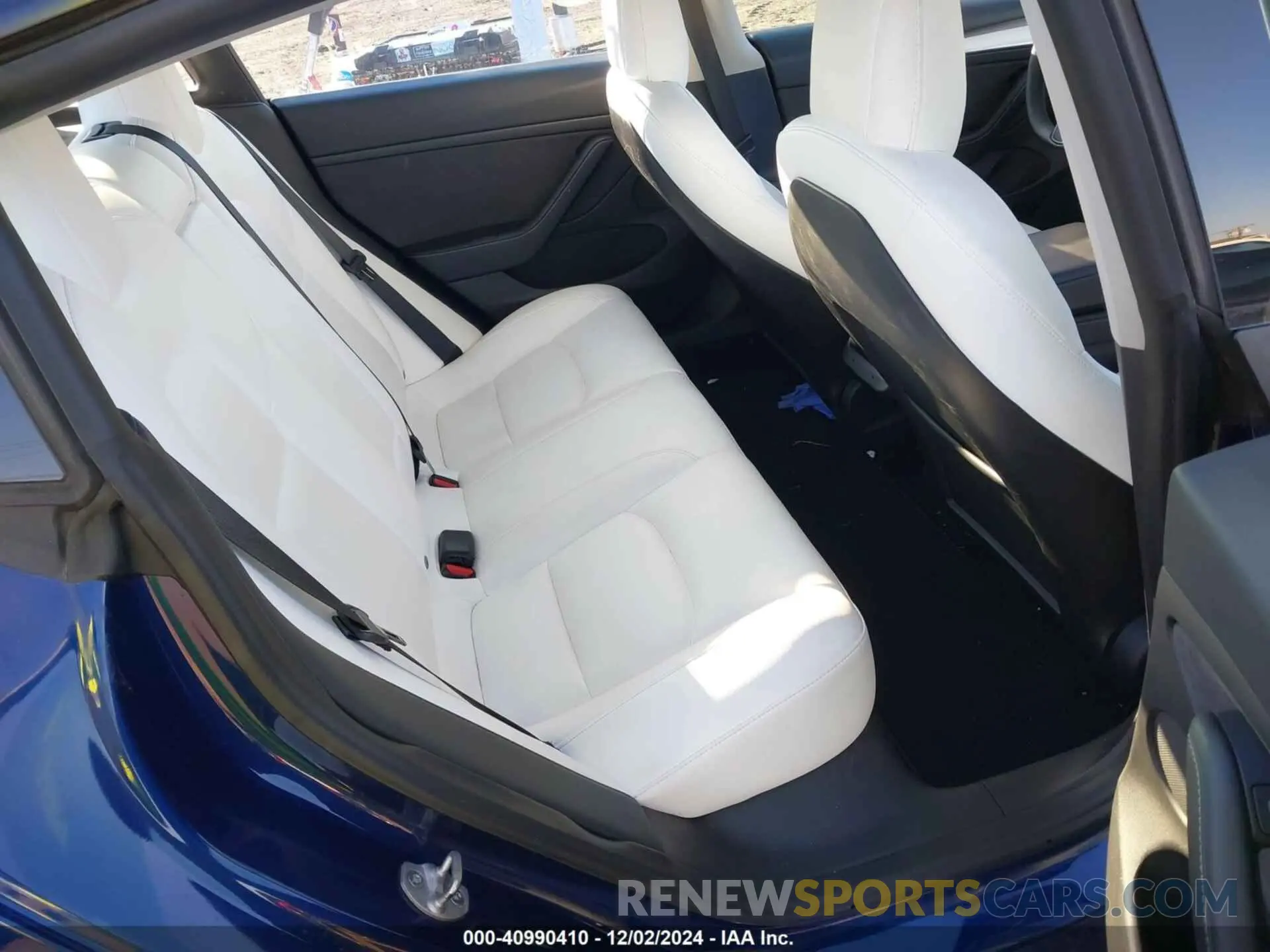 8 fotografías del automóvil dañado 5YJ3E1EB0NF343799 TESLA MODEL 3 2022