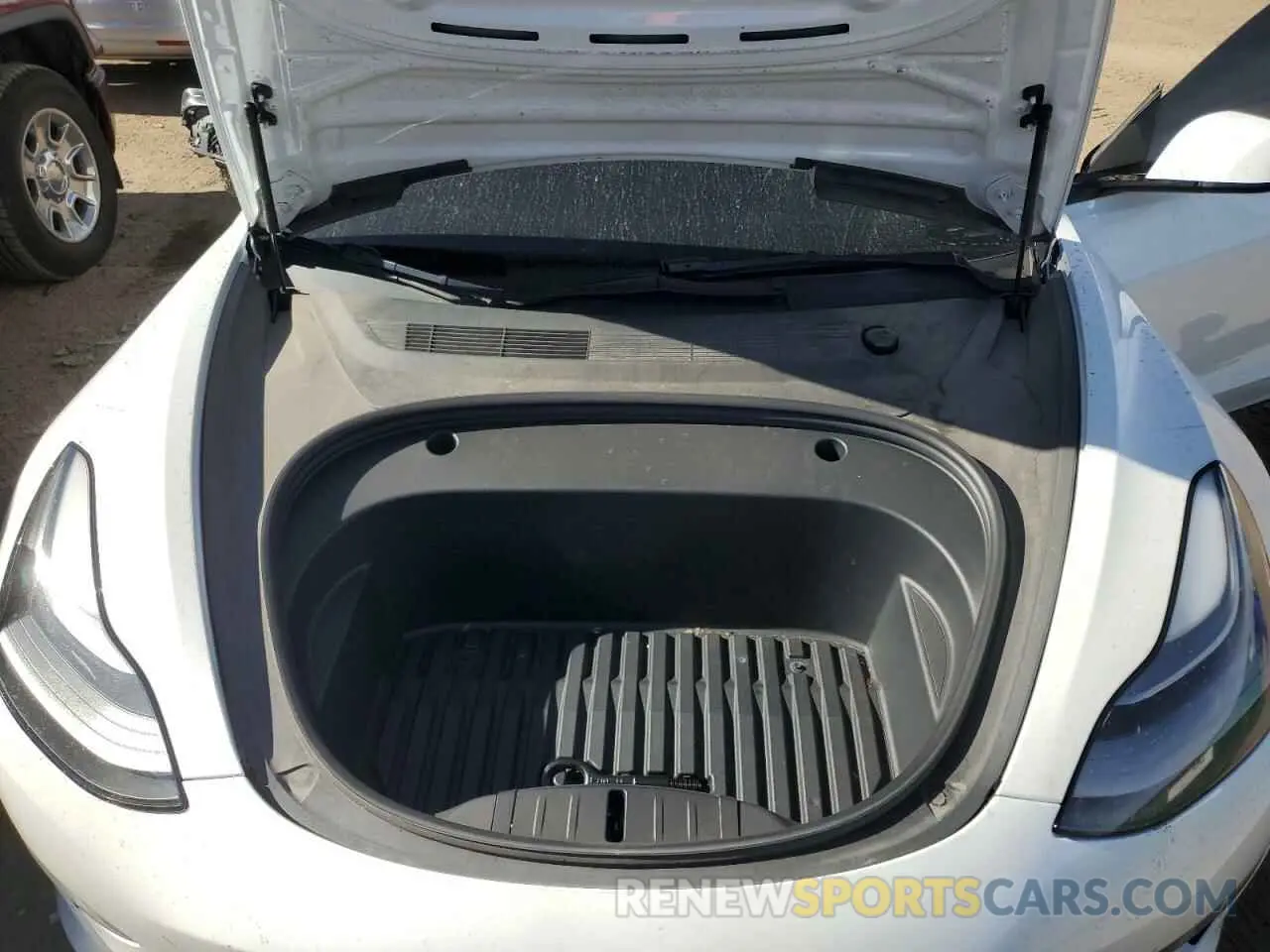 11 fotografías del automóvil dañado 5YJ3E1EB1NF109168 TESLA MODEL 3 2022