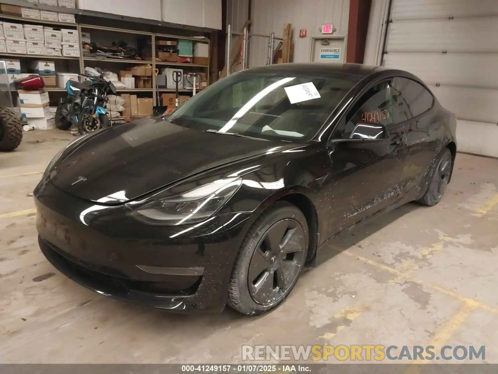 2 fotografías del automóvil dañado 5YJ3E1EB1NF120493 TESLA MODEL 3 2022