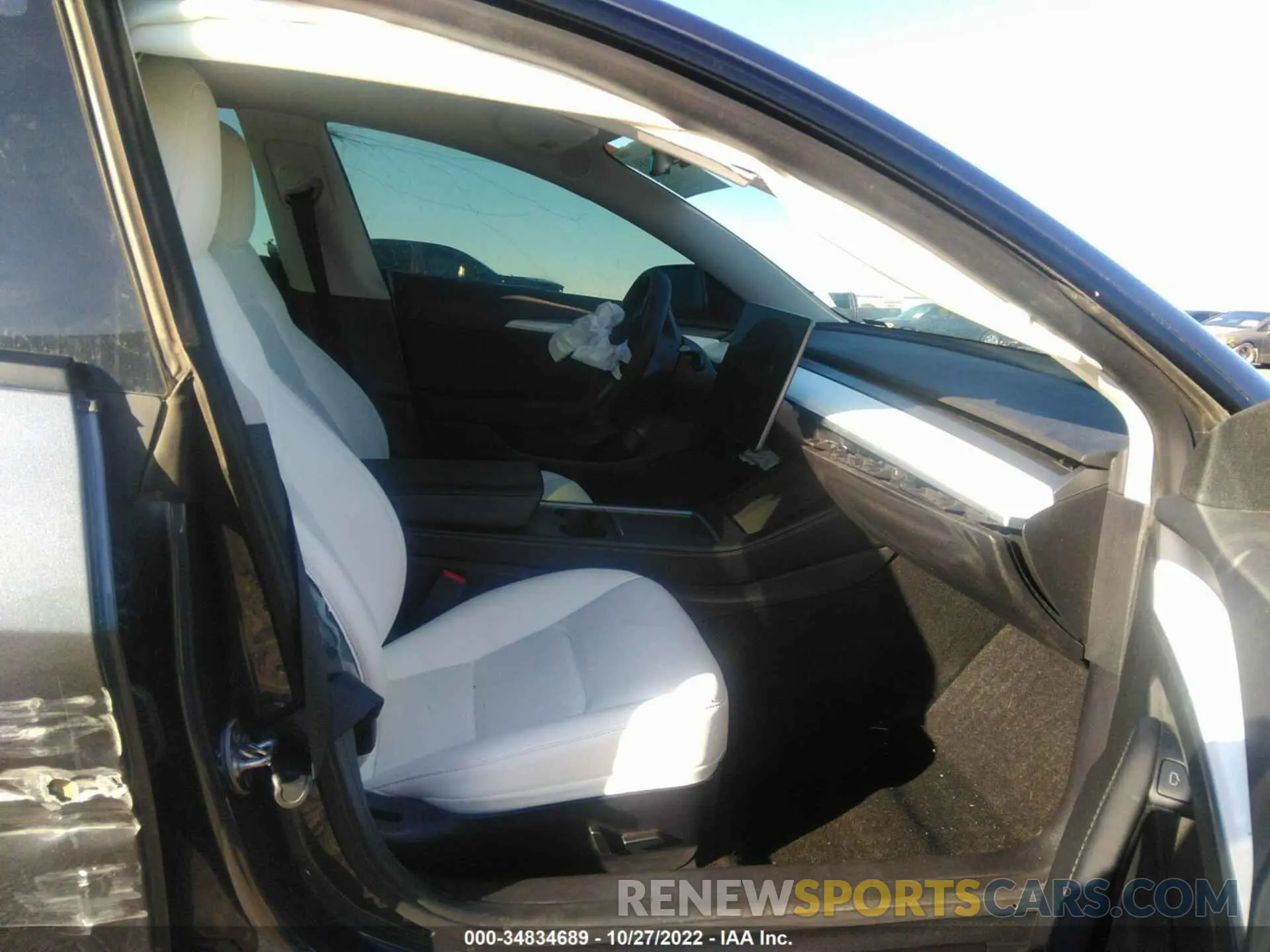 5 fotografías del automóvil dañado 5YJ3E1EB1NF125693 TESLA MODEL 3 2022