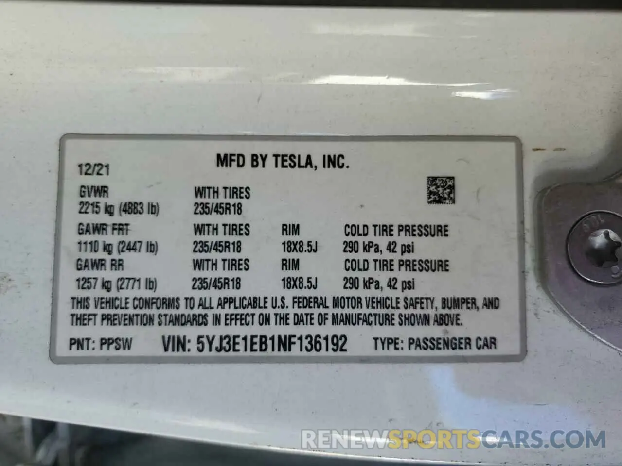 13 fotografías del automóvil dañado 5YJ3E1EB1NF136192 TESLA MODEL 3 2022
