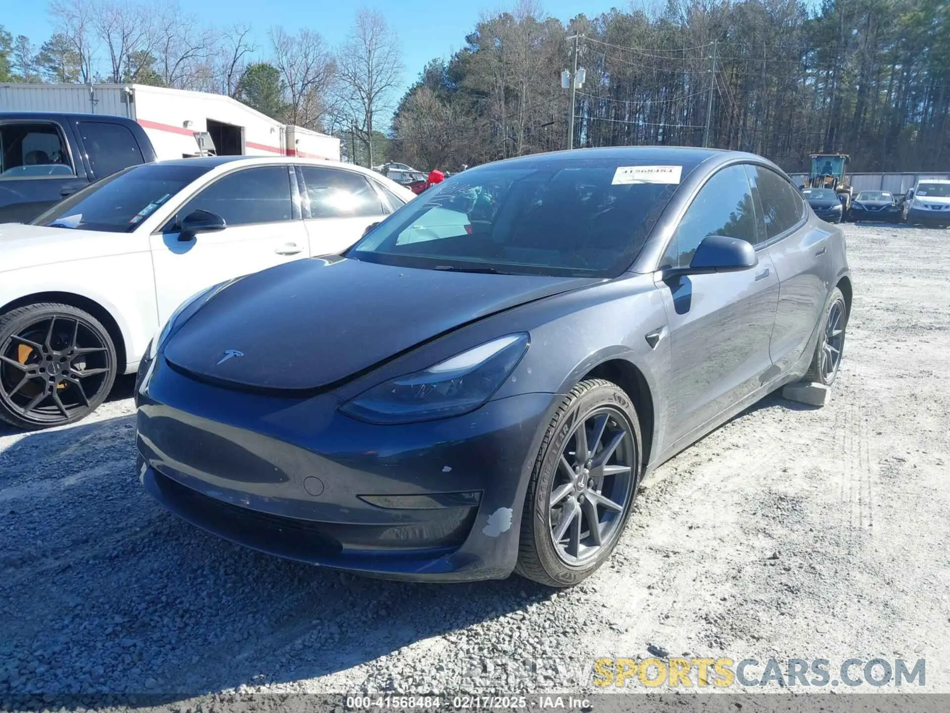 2 fotografías del automóvil dañado 5YJ3E1EB1NF136788 TESLA MODEL 3 2022