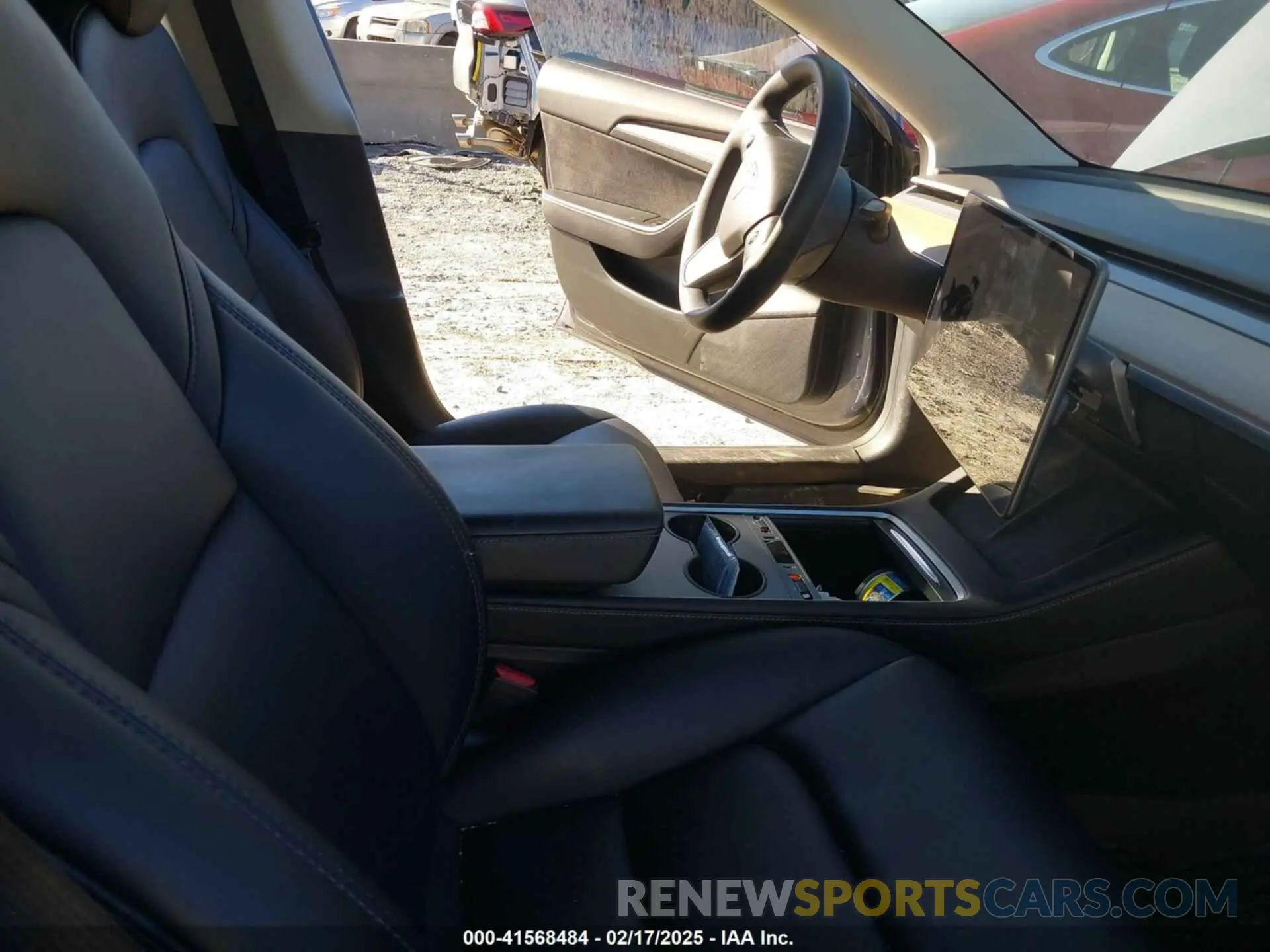 5 fotografías del automóvil dañado 5YJ3E1EB1NF136788 TESLA MODEL 3 2022