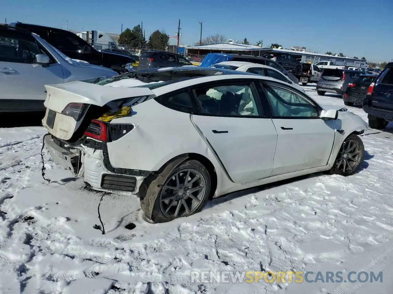 3 fotografías del automóvil dañado 5YJ3E1EB1NF190964 TESLA MODEL 3 2022