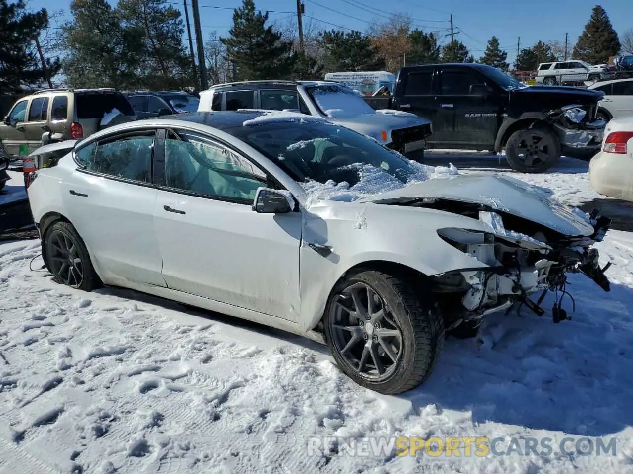 4 fotografías del automóvil dañado 5YJ3E1EB1NF190964 TESLA MODEL 3 2022