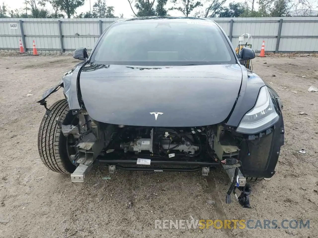 5 fotografías del automóvil dañado 5YJ3E1EB1NF243484 TESLA MODEL 3 2022