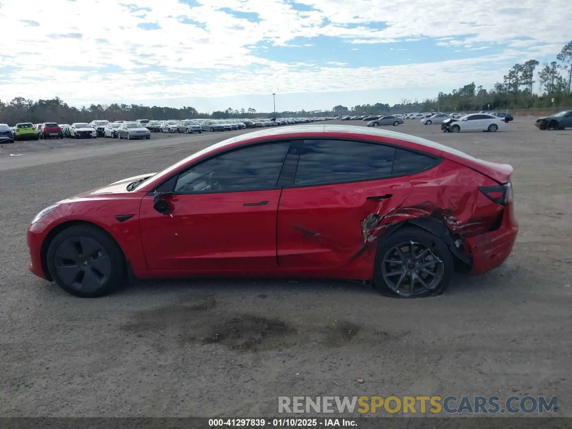 14 fotografías del automóvil dañado 5YJ3E1EB1NF285587 TESLA MODEL 3 2022