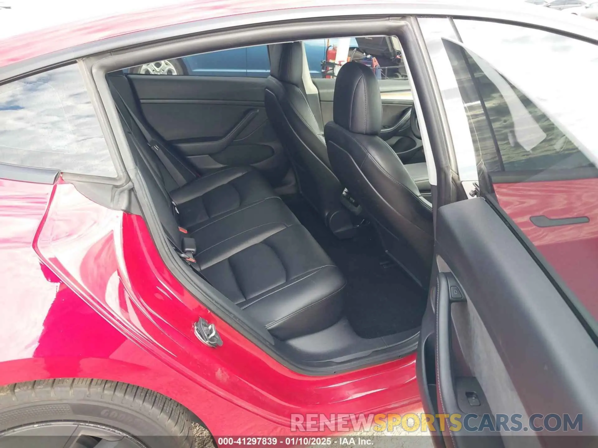 8 fotografías del automóvil dañado 5YJ3E1EB1NF285587 TESLA MODEL 3 2022