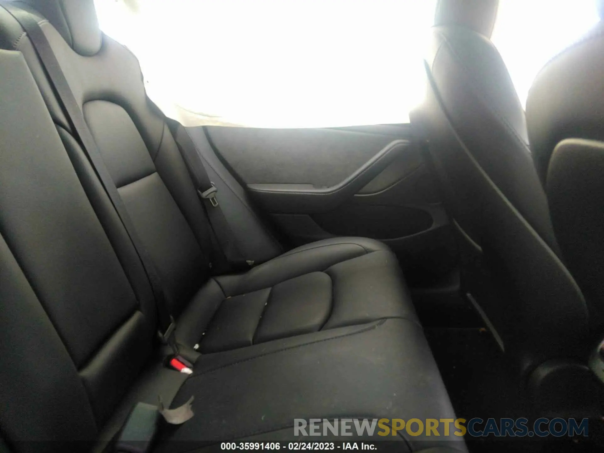 8 fotografías del automóvil dañado 5YJ3E1EB1NF304915 TESLA MODEL 3 2022