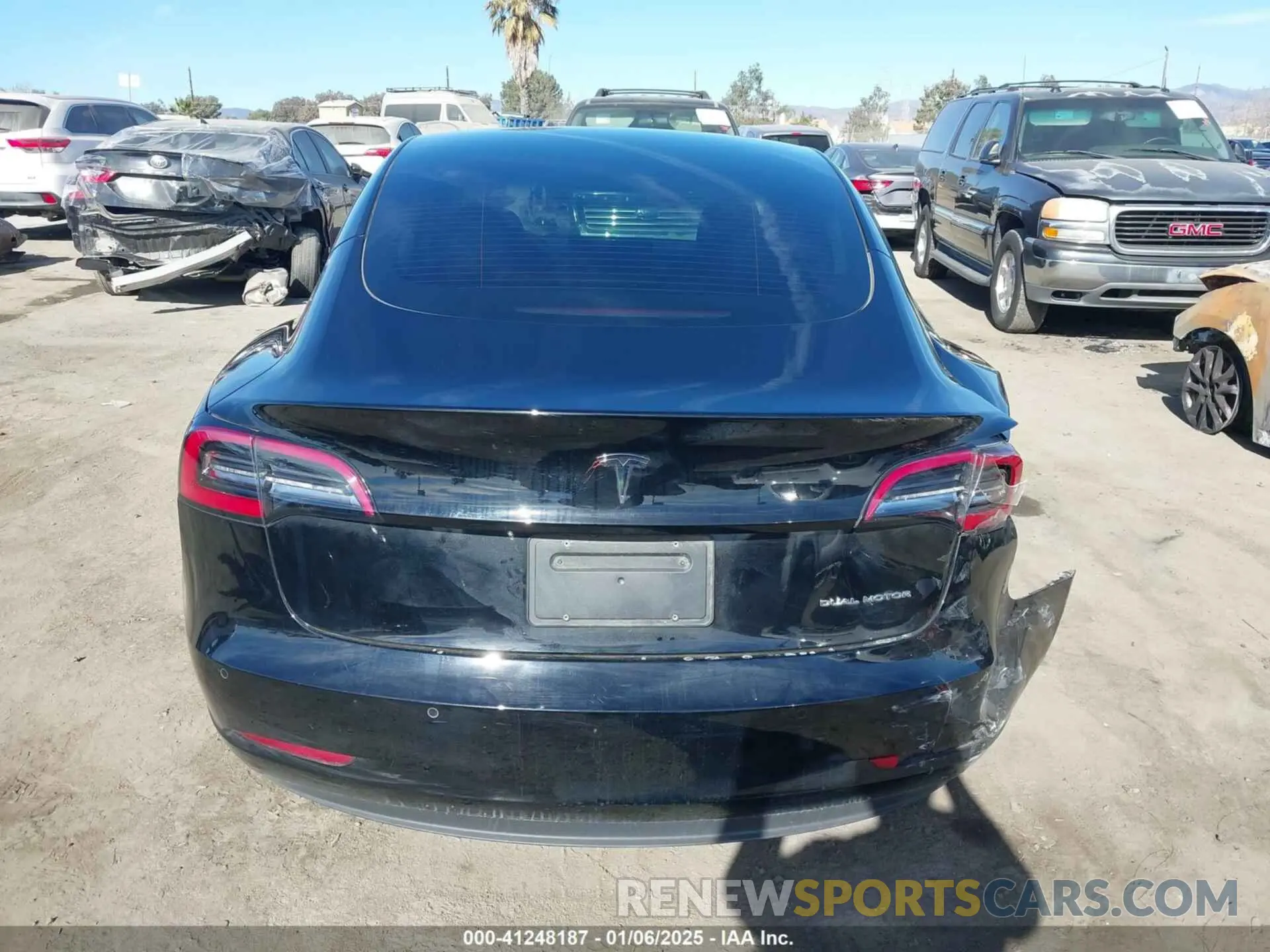 15 fotografías del automóvil dañado 5YJ3E1EB1NF313954 TESLA MODEL 3 2022