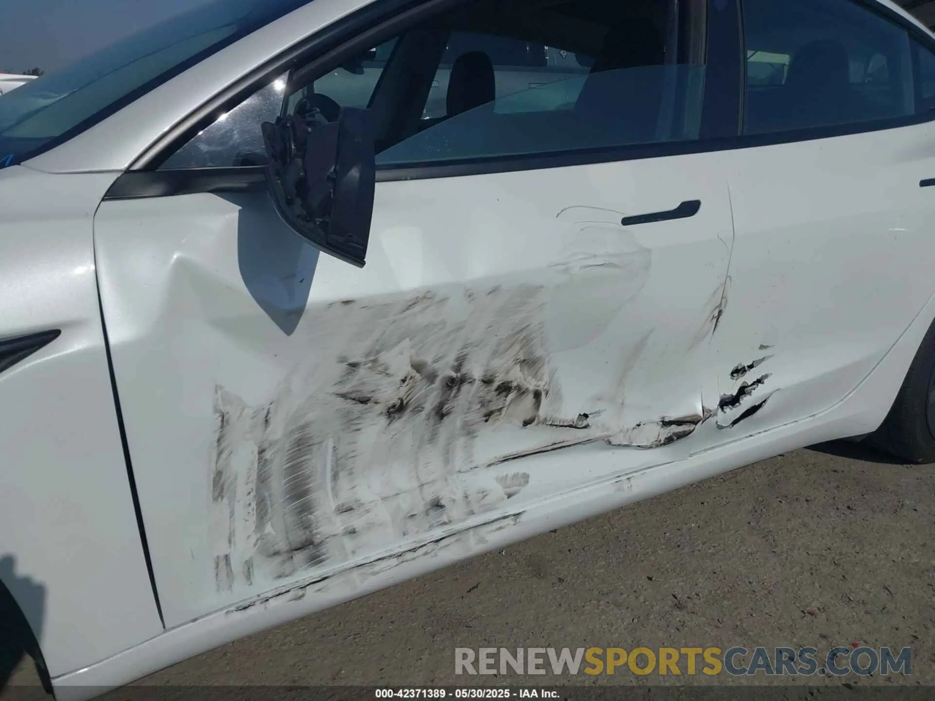 6 fotografías del automóvil dañado 5YJ3E1EB1NF332200 TESLA MODEL 3 2022