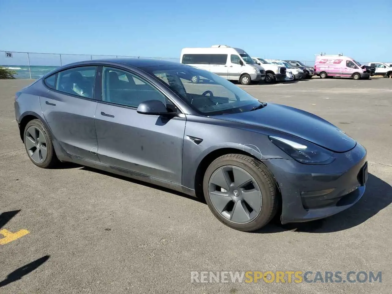 4 fotografías del automóvil dañado 5YJ3E1EB1NF333413 TESLA MODEL 3 2022