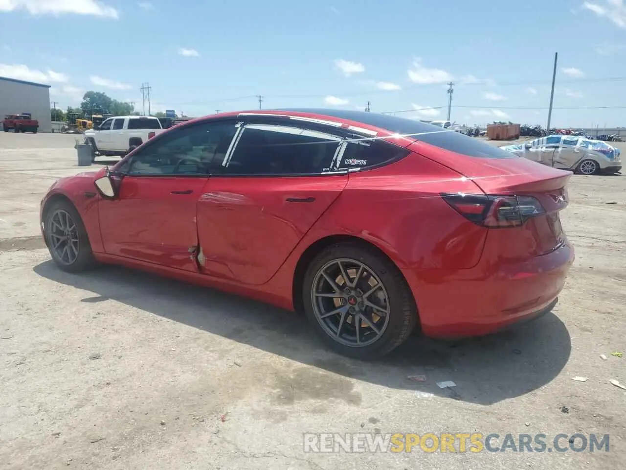 2 fotografías del automóvil dañado 5YJ3E1EB2NF112449 TESLA MODEL 3 2022