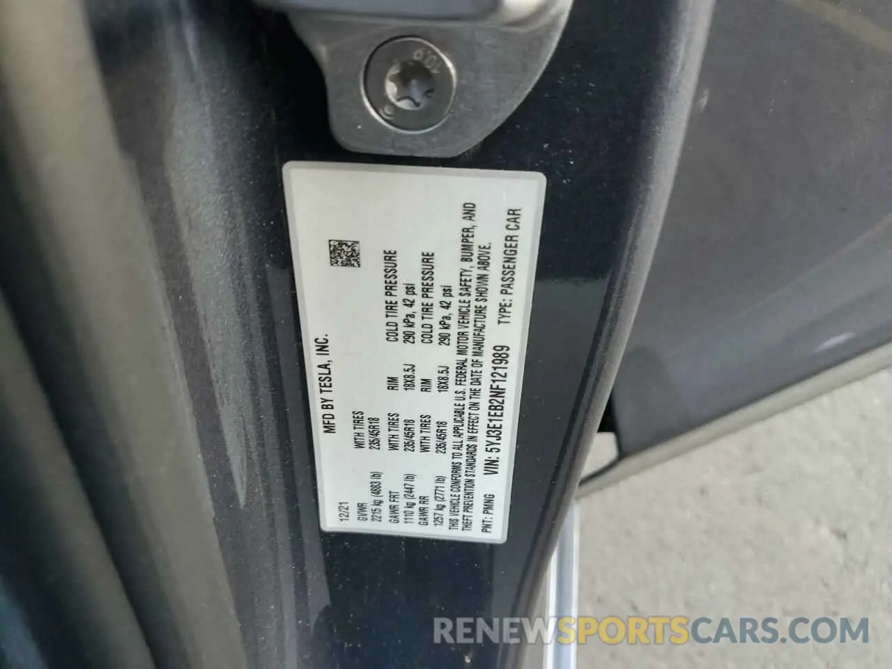 12 fotografías del automóvil dañado 5YJ3E1EB2NF121989 TESLA MODEL 3 2022