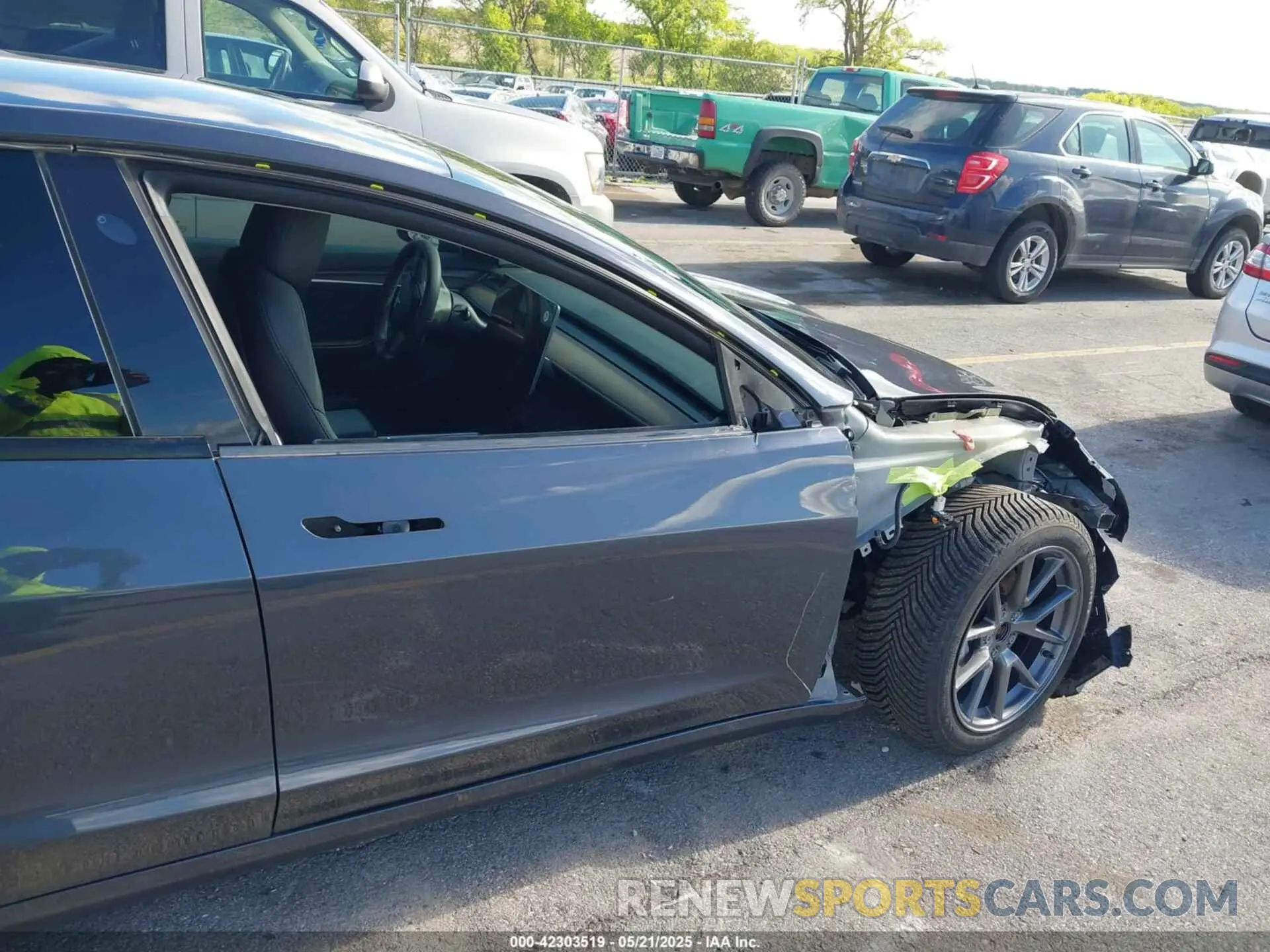 21 fotografías del automóvil dañado 5YJ3E1EB2NF126562 TESLA MODEL 3 2022