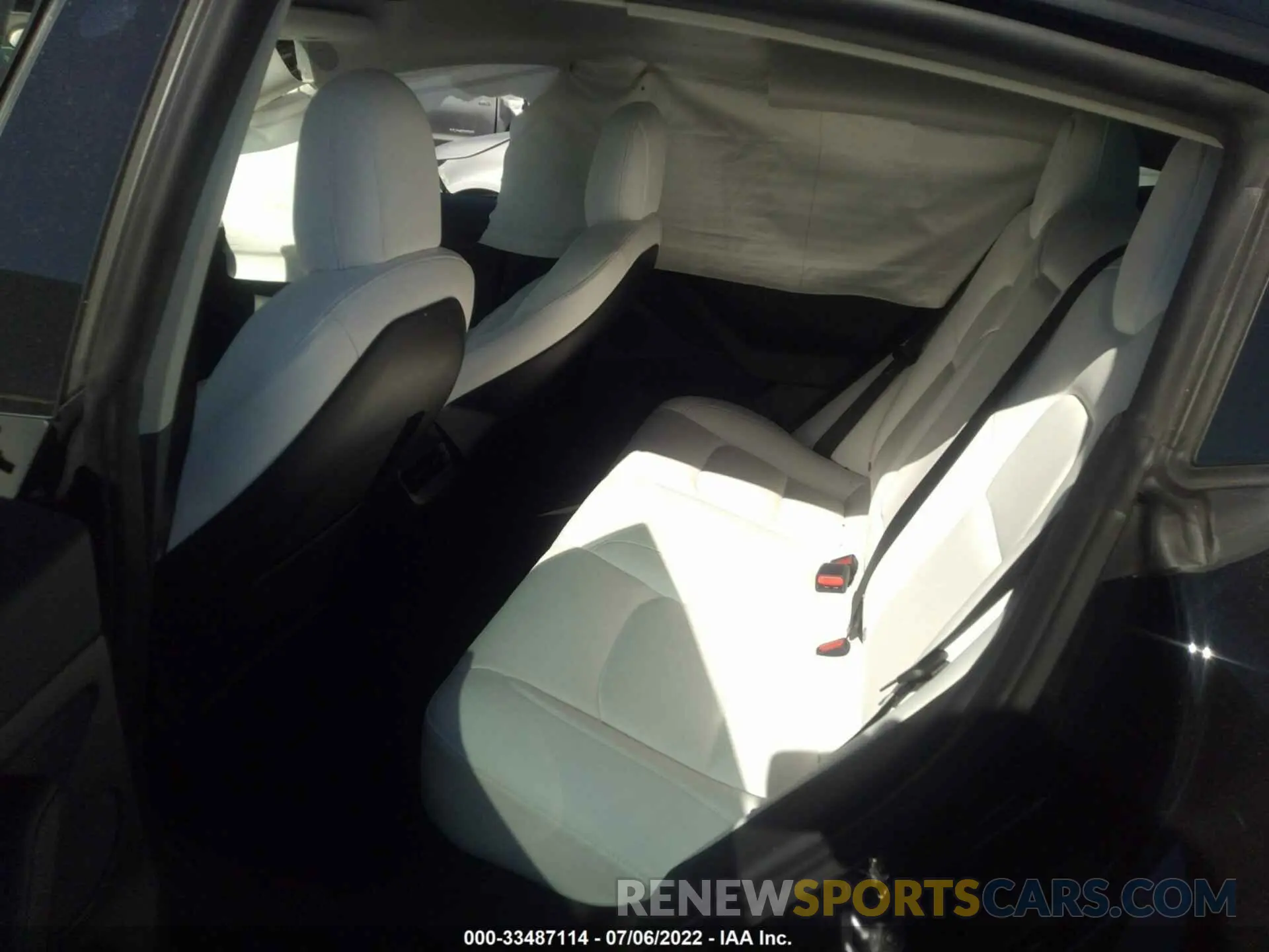8 fotografías del automóvil dañado 5YJ3E1EB2NF137643 TESLA MODEL 3 2022