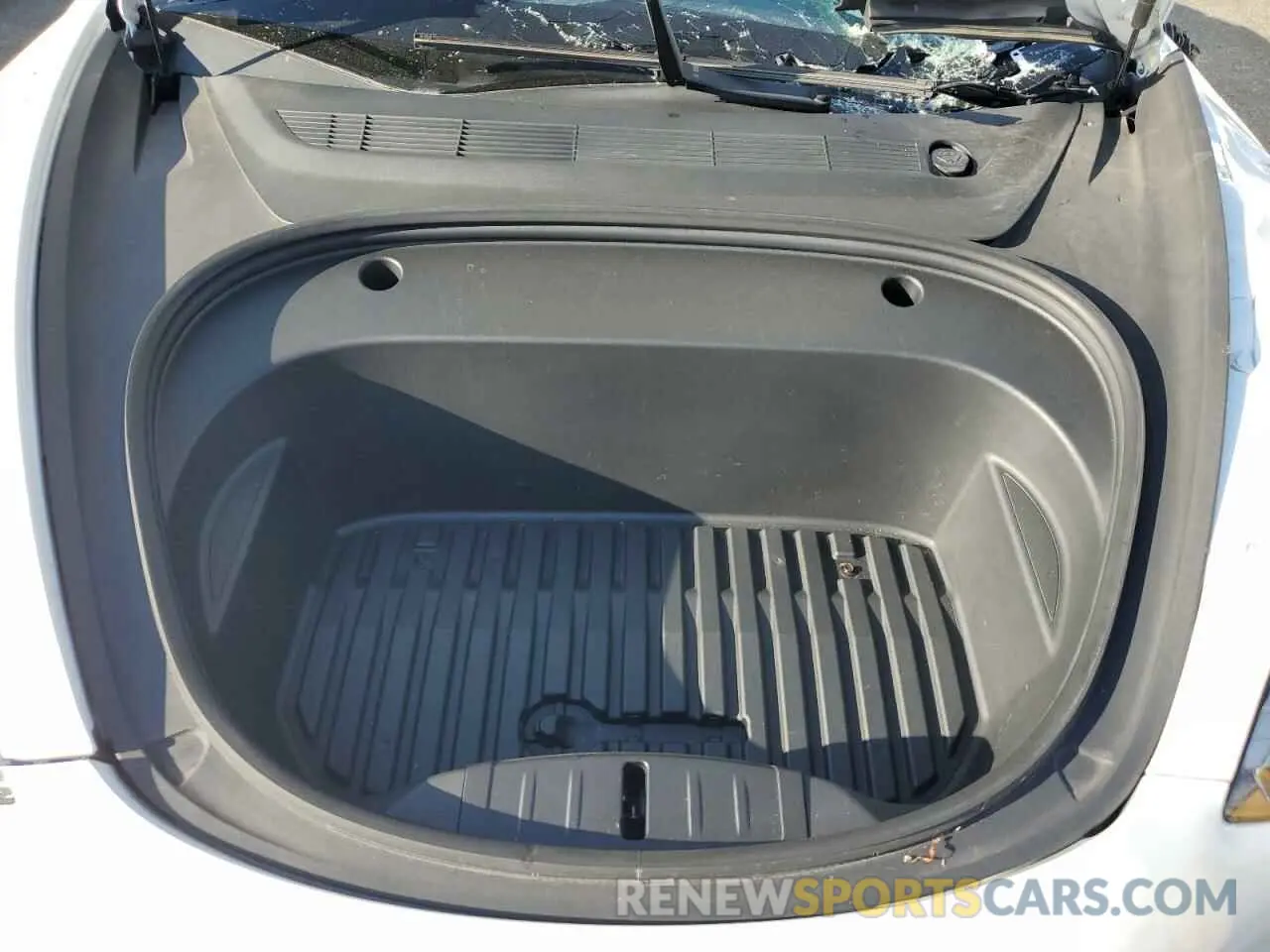 11 fotografías del automóvil dañado 5YJ3E1EB2NF145385 TESLA MODEL 3 2022