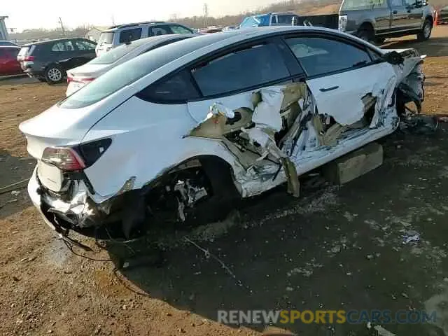 13 fotografías del automóvil dañado 5YJ3E1EB2NF179651 TESLA MODEL 3 2022
