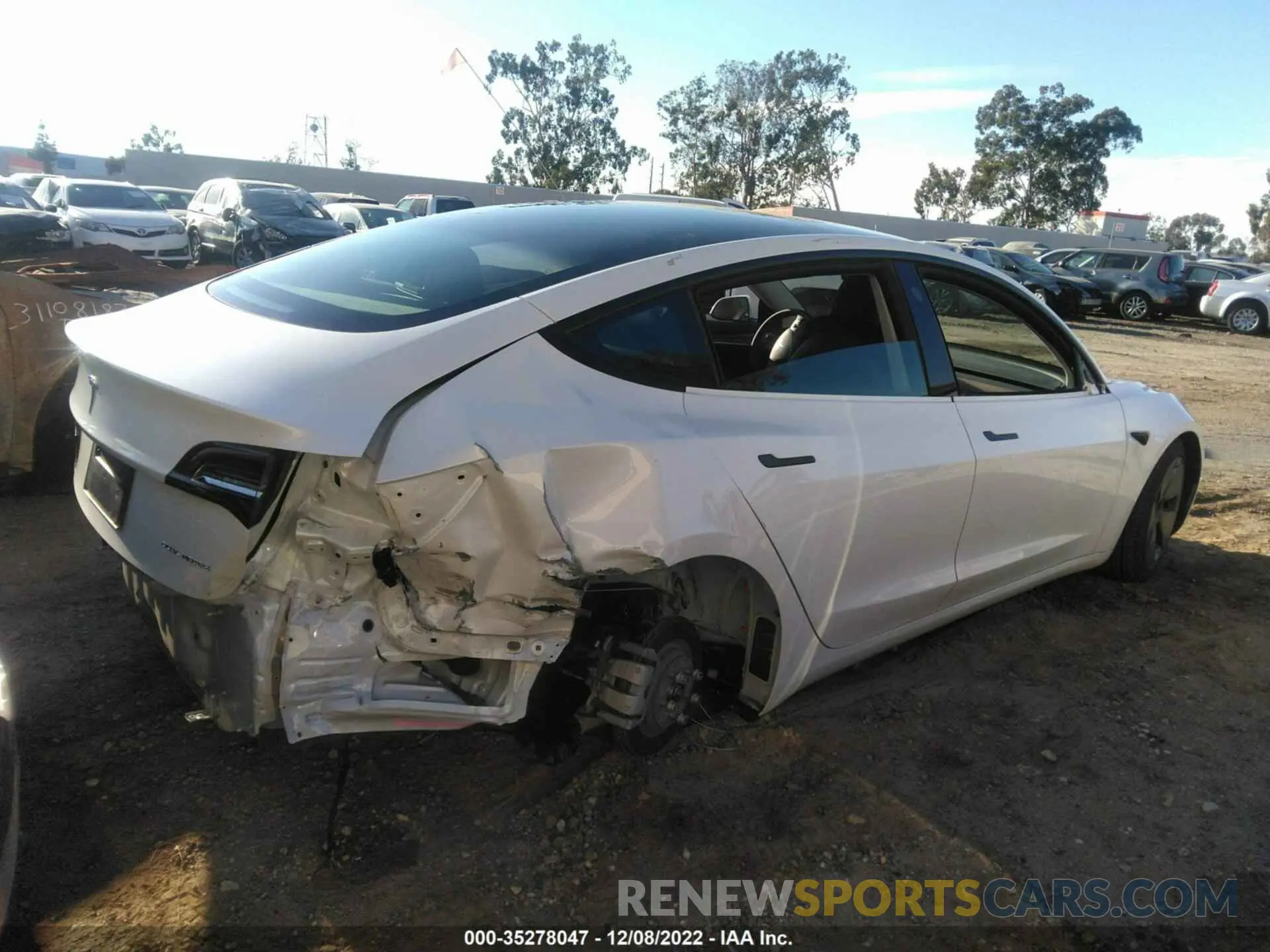 4 fotografías del automóvil dañado 5YJ3E1EB2NF182209 TESLA MODEL 3 2022